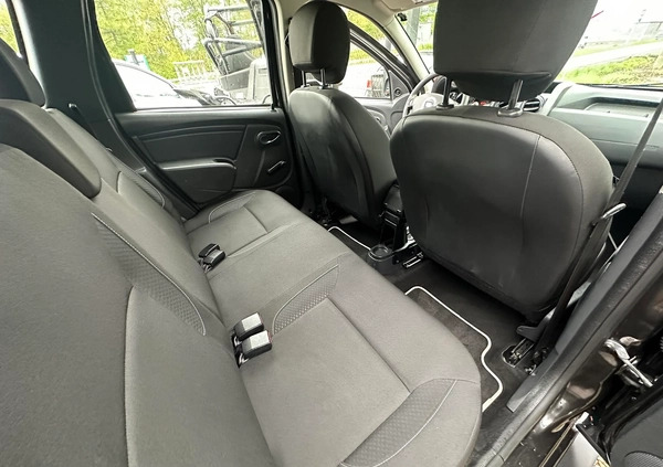Dacia Duster cena 37900 przebieg: 132000, rok produkcji 2016 z Bogatynia małe 742